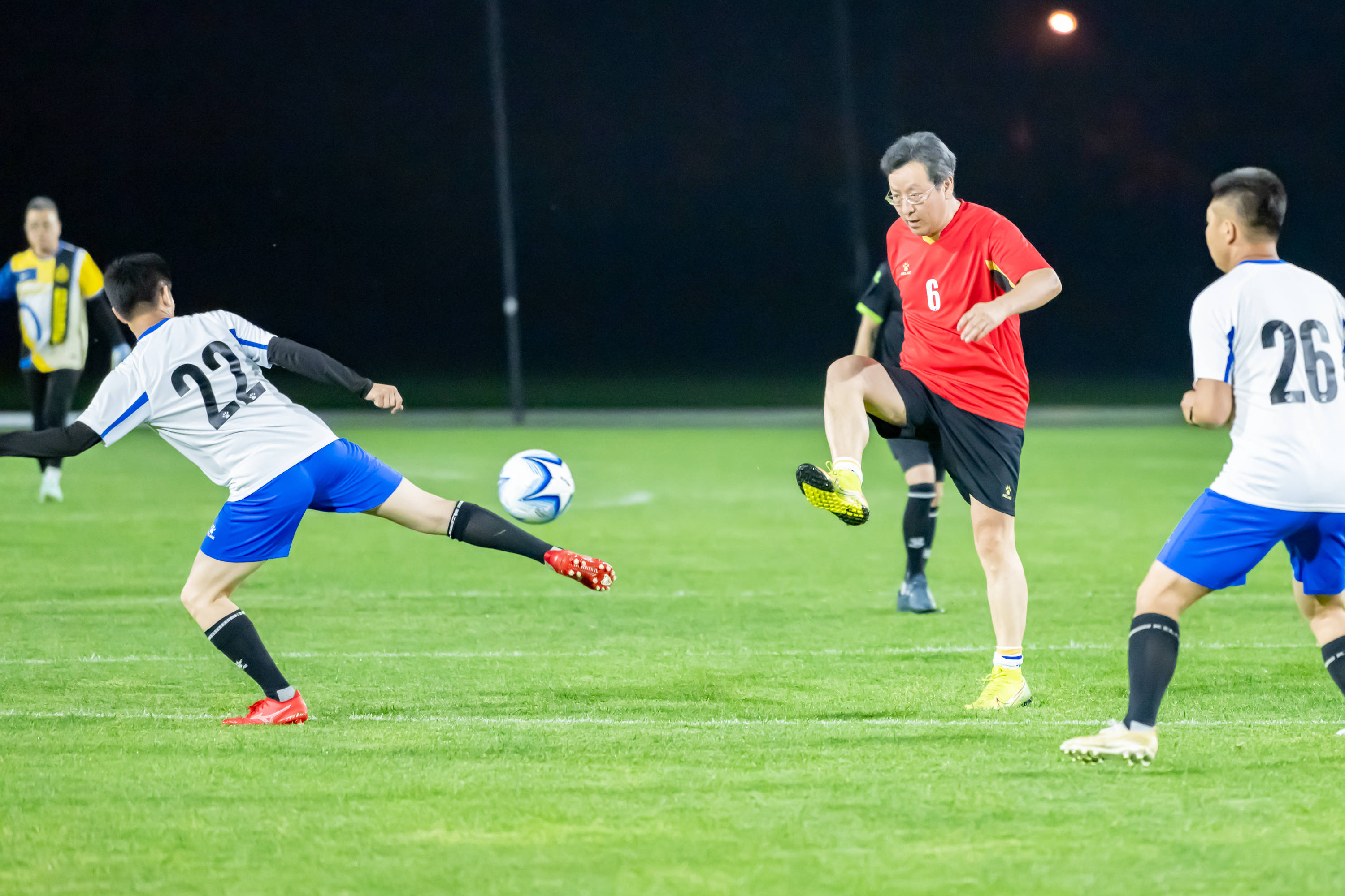 而在其他案 而在其他案