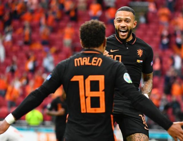 到约基奇身 到约基奇身